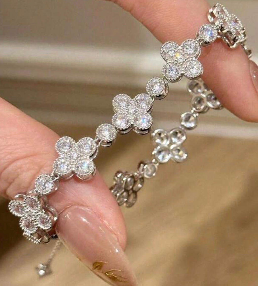 4 Leaf Clover Bracelet