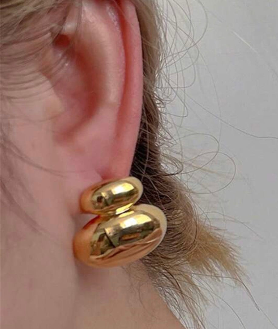 Elegant Oval Earrings