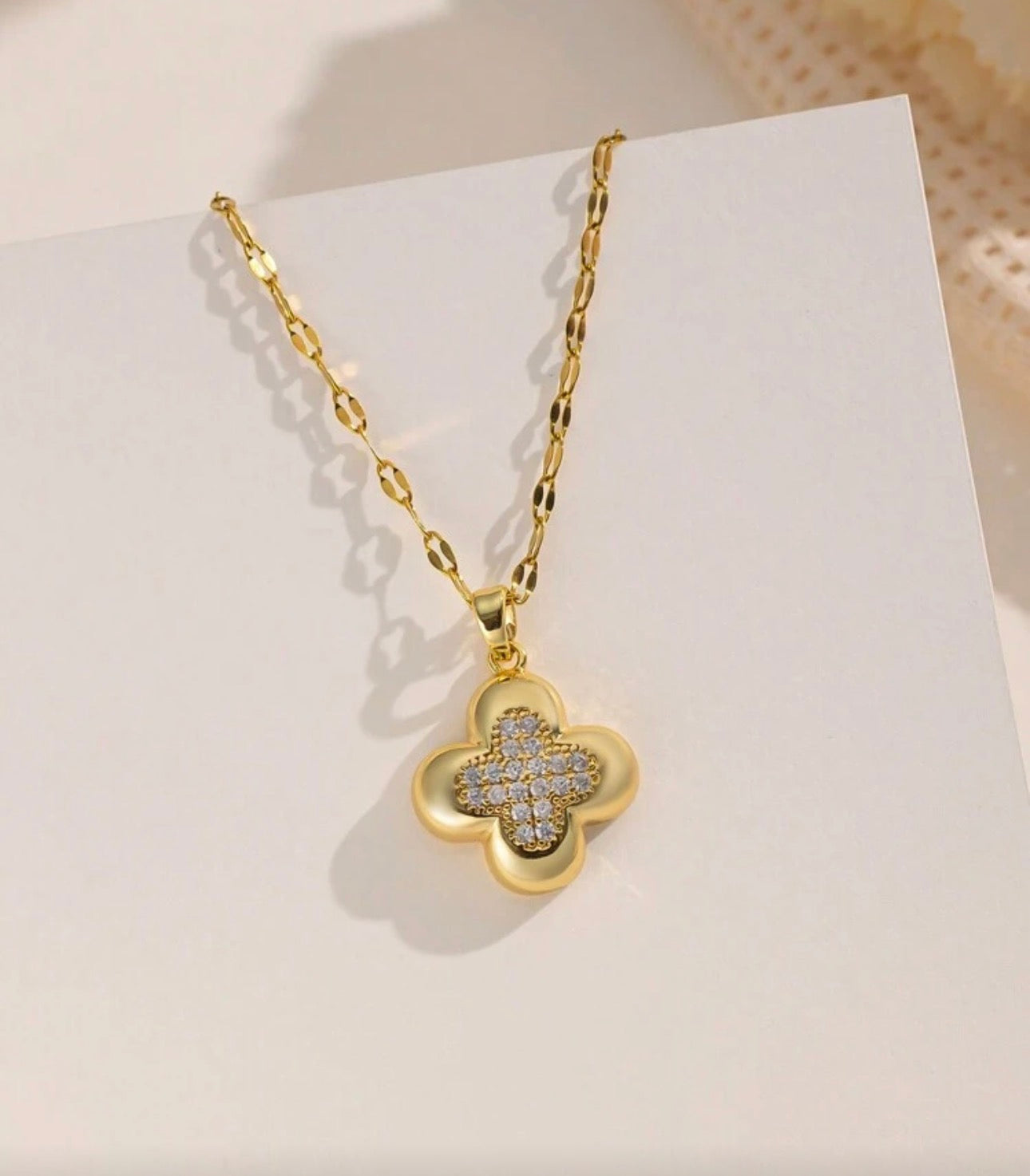 Clover Necklace