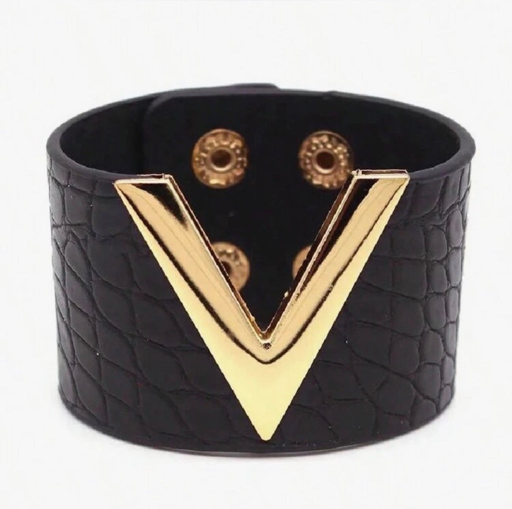 V Cuff