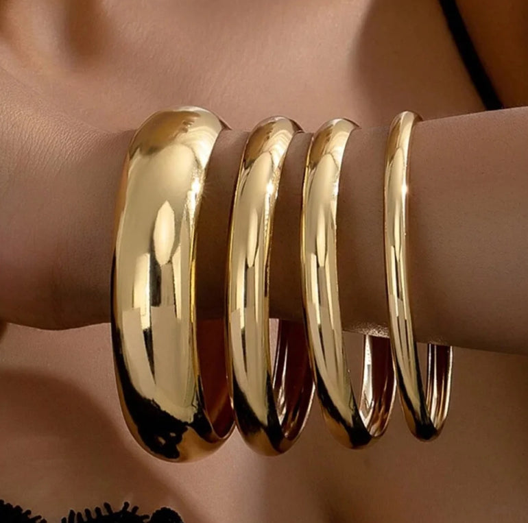 Chunky Bangles Stack