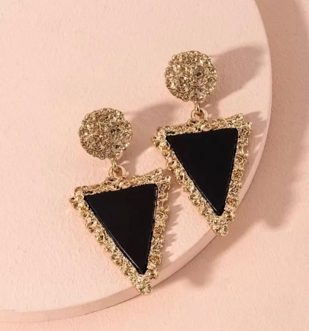 Drop Black Triangle Earrings