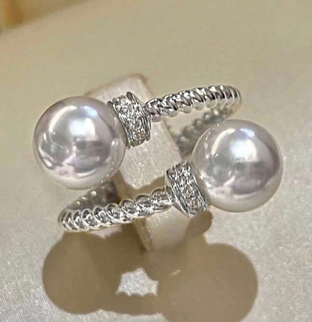 Diamonds & Pearls Ring